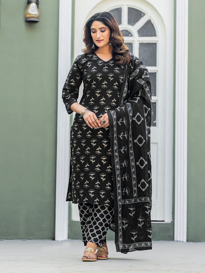 Cotton Blend Embroidered Kurti-Pant-Dupatta Set