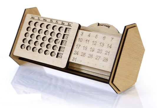 Wooden Lifetime Calendar – Home, Office & Farmhouse Décor