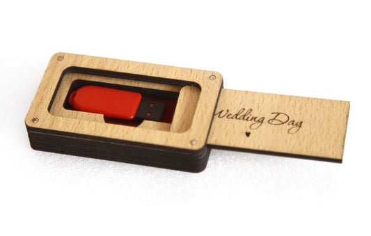 Wooden Data Storage Box – Compact & Durable