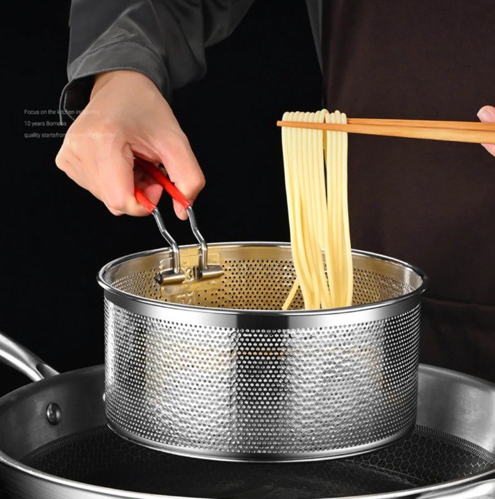 Stainless Steel Pasta Strainer Insert Boil Basket with Removable Handle